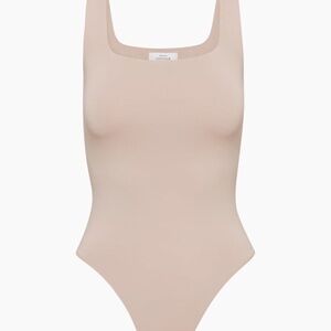 Aritzia Babaton⎜CONTOUR SQUARENECK BODYSUIT⎜BARELY BLUSH